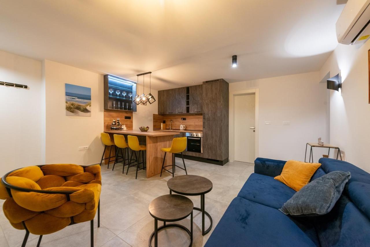 Apartman Noa カスタヴ エクステリア 写真
