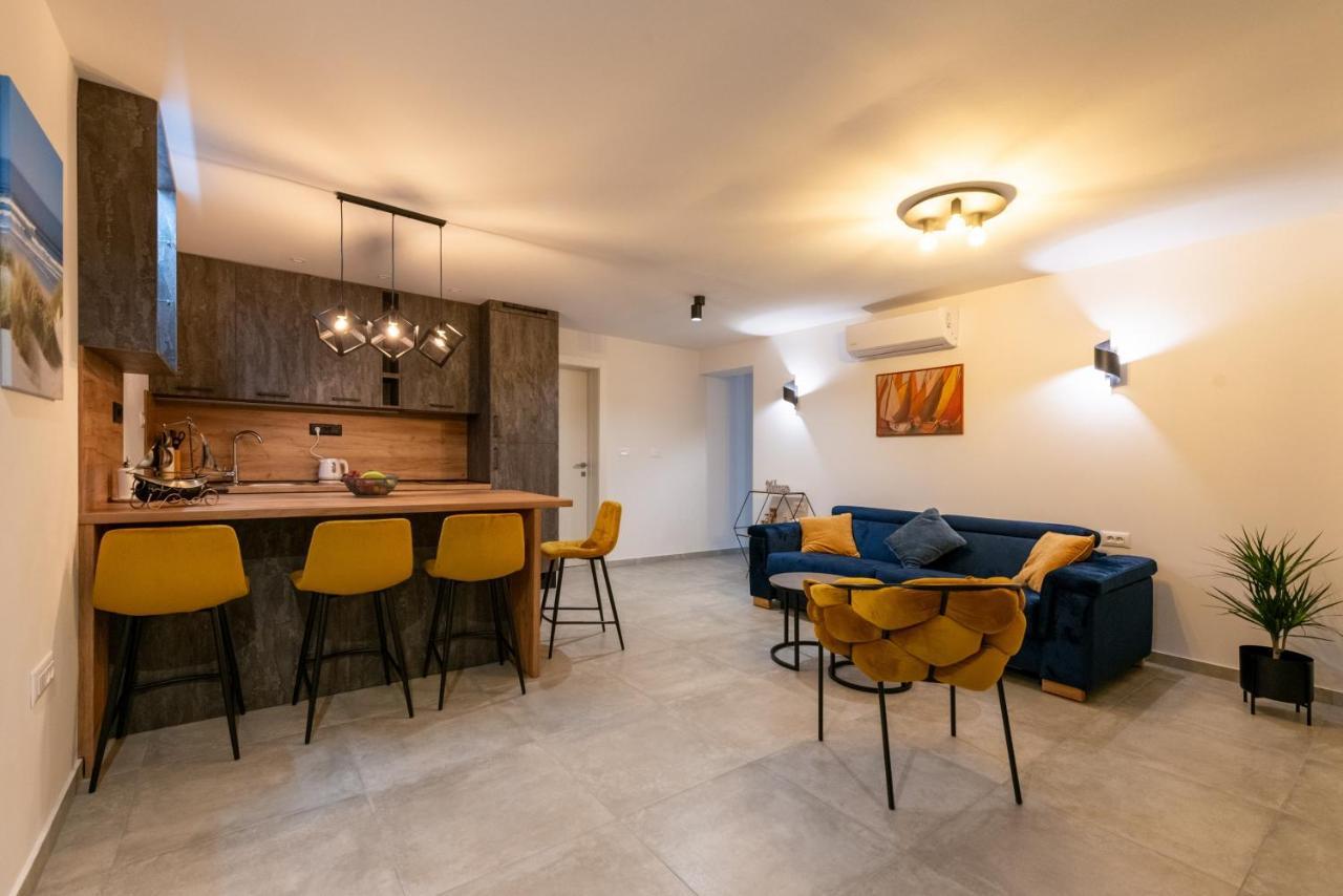 Apartman Noa カスタヴ エクステリア 写真